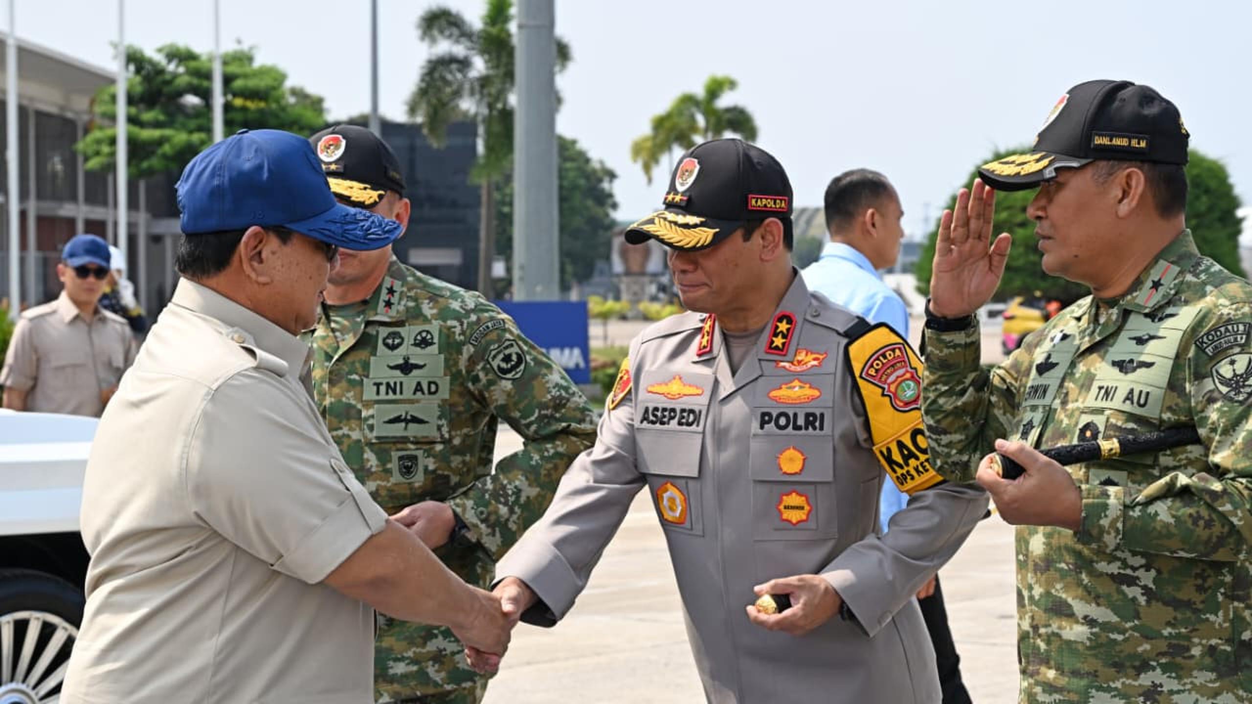 Prabowo Tegaskan Pembenahan Polri dan TNI, Pastikan Tak Ada Aparat Kebal Hukum