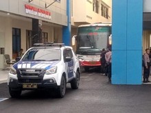 Dua Belas Pejabat Tulungagung Terjaring OTT KPK dan Dihantar ke Bandara Juanda
