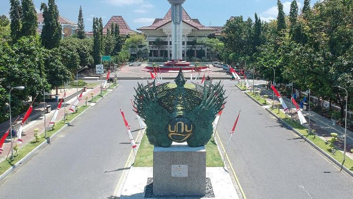Kampus Universitas Negeri Yogyakarta (UNY), salah satu perguruan tinggi dengan jurusan pendidikan terbaik versi THE WUR by Subject 2026. Foto: Dok. UNY