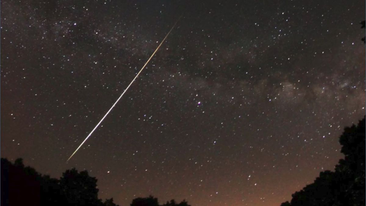 Hujan Meteor Draconid dan Orionid: Cara Menyaksikannya Malam Ini
