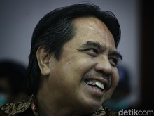 ---
Ade Armando dan Abu Janda Dilaporkan ke Polisi Usai Ceramah JK

---