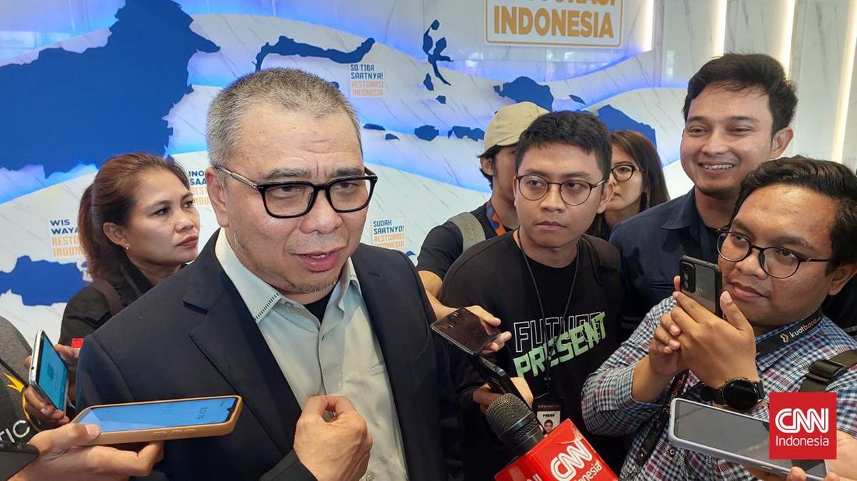 Ketua Harian DPP PSI Ahmad Ali mengaku keluar dari NasDem buntut tidak sepakat atas praktik mahar politik. (CNN Indonesia/Thohirin)