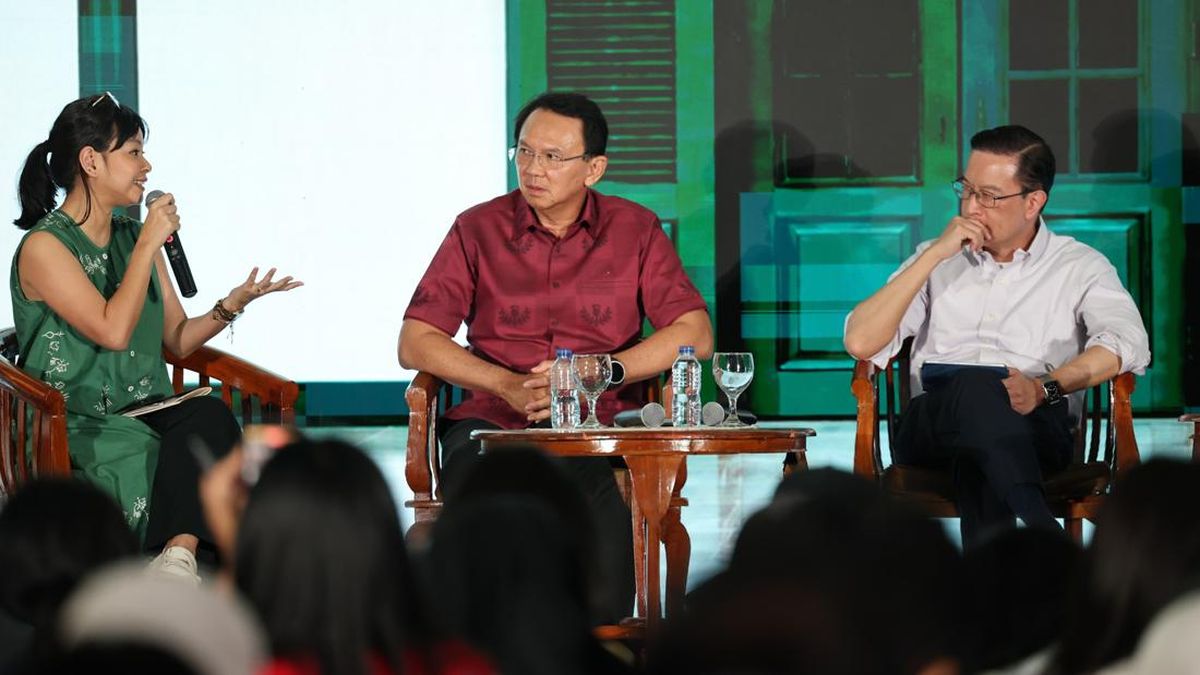 Ahok menekankan pentingnya dialog antara pemimpin dan masyarakat dalam peringatan Sumpah Pemuda PDIP. (Arsip PDIP)