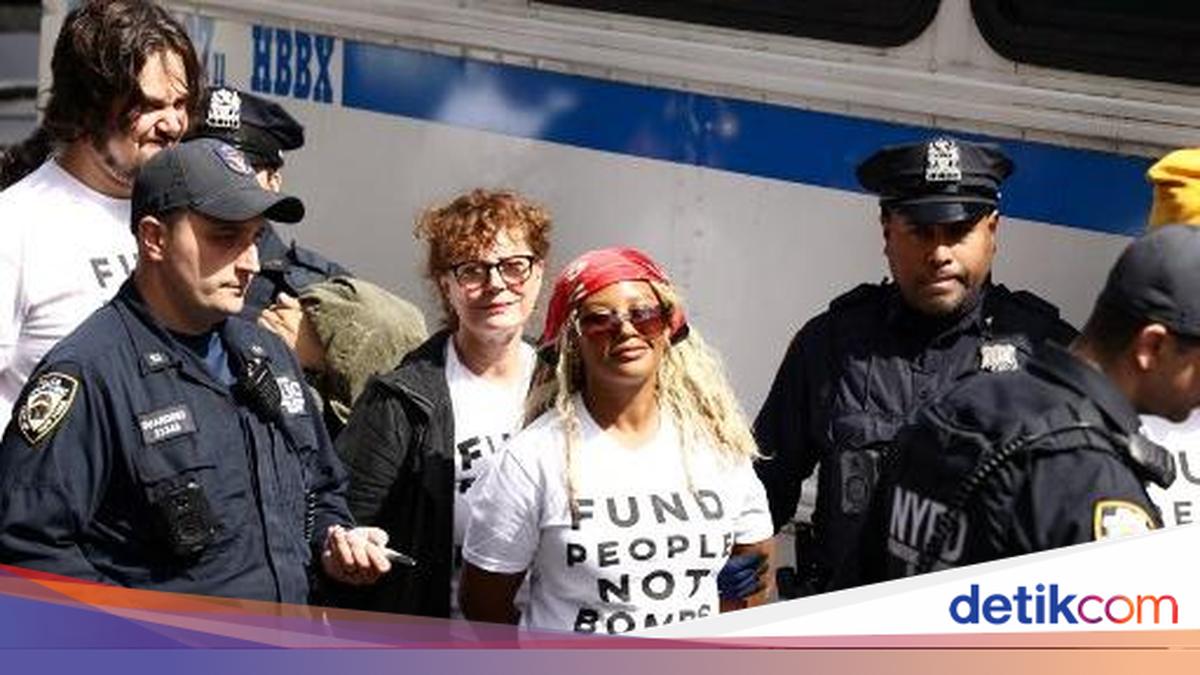 Aktris Hollywood Ditangkap Saat Berunjuk Rasa Menentang Netanyahu di New York