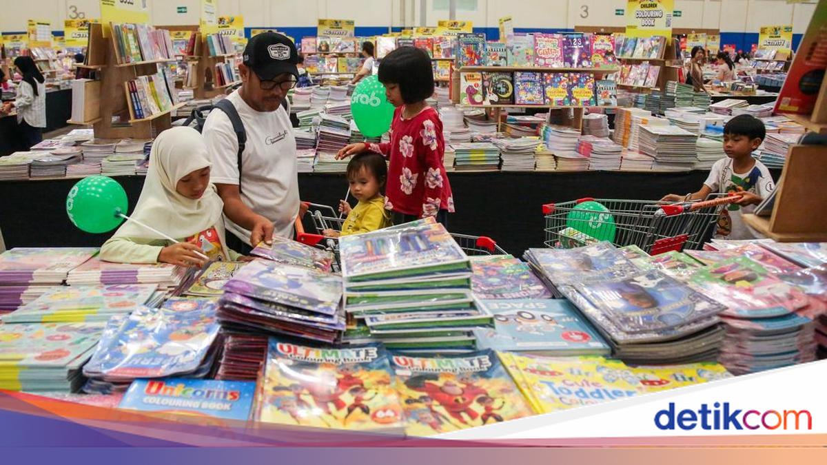 Antusiasme Anak-anak dalam Mencari Buku di BBW 2026