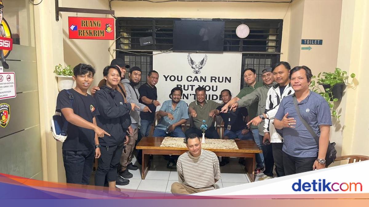 Pengendara Ninja Terlibat Pertikaian dengan Pemotor di Jakarta Selatan