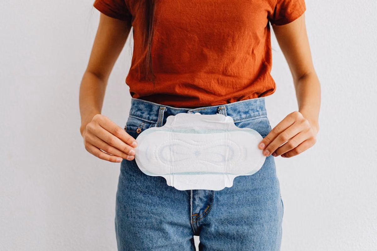 ilustrasi menstruasi, pembalut (pexels.com/www.kaboompics.com)
