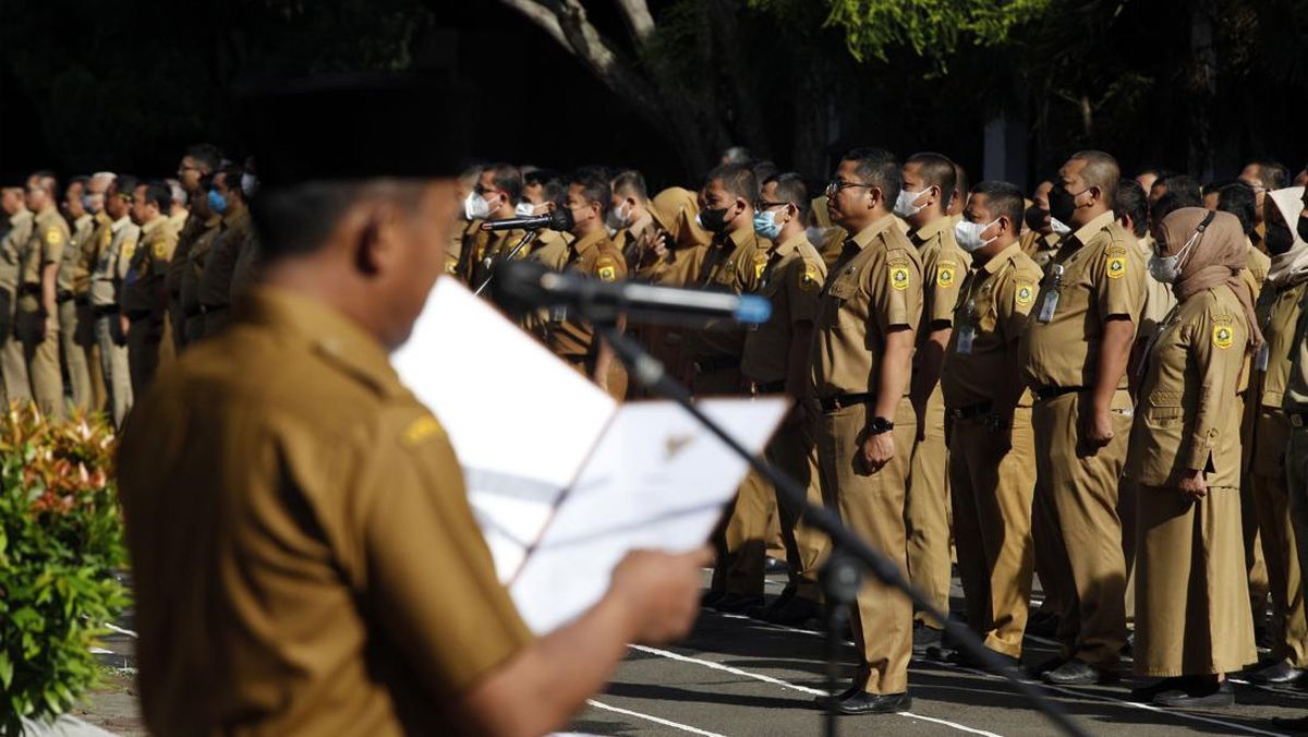 Kekhawatiran Komisi II DPR atas Pembayaran Gaji PNS Melalui Koperasi Desa