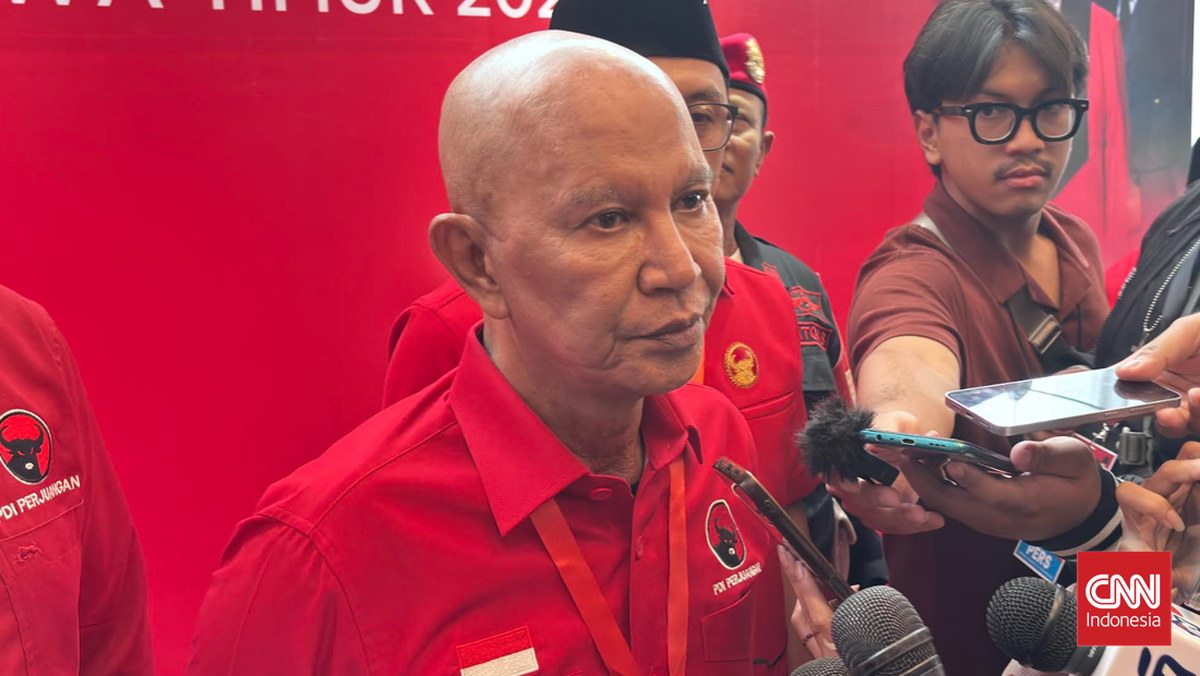 Ketua DPP PDIP Said Abdullah yang juga Ketua DPD PDIP Jatim. (CNN Indonesia/Farid)