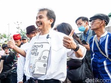 Demo di DPR: Roy Suryo Desak Jokowi Terbuka Mengenai Ijazahnya