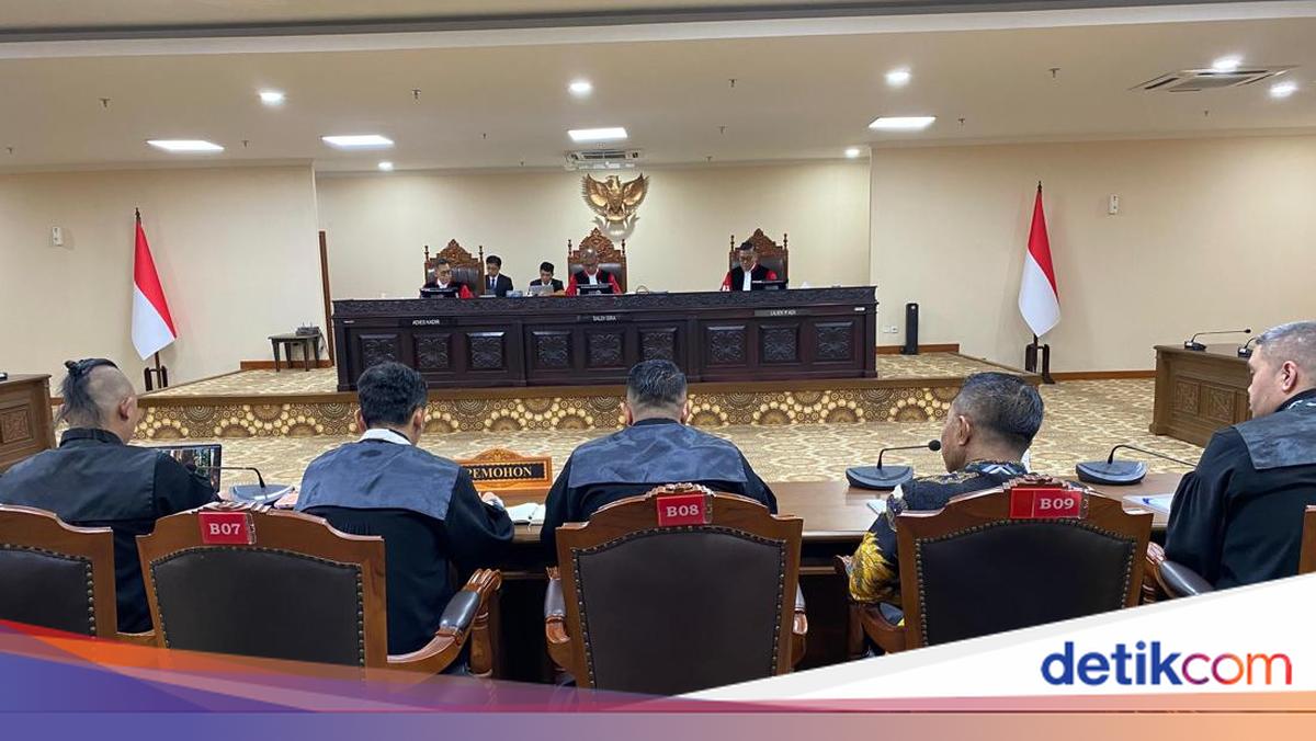 Dharma Pongrekun Lakukan Revisi Besar pada Gugatan UU Kesehatan di Mahkamah Konstitusi