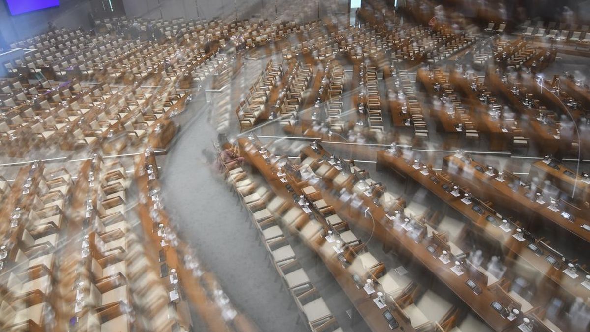 Hampir Setengah Anggota DPR Tidak Hadir dalam Rapat Paripurna Penutupan Masa Sidang