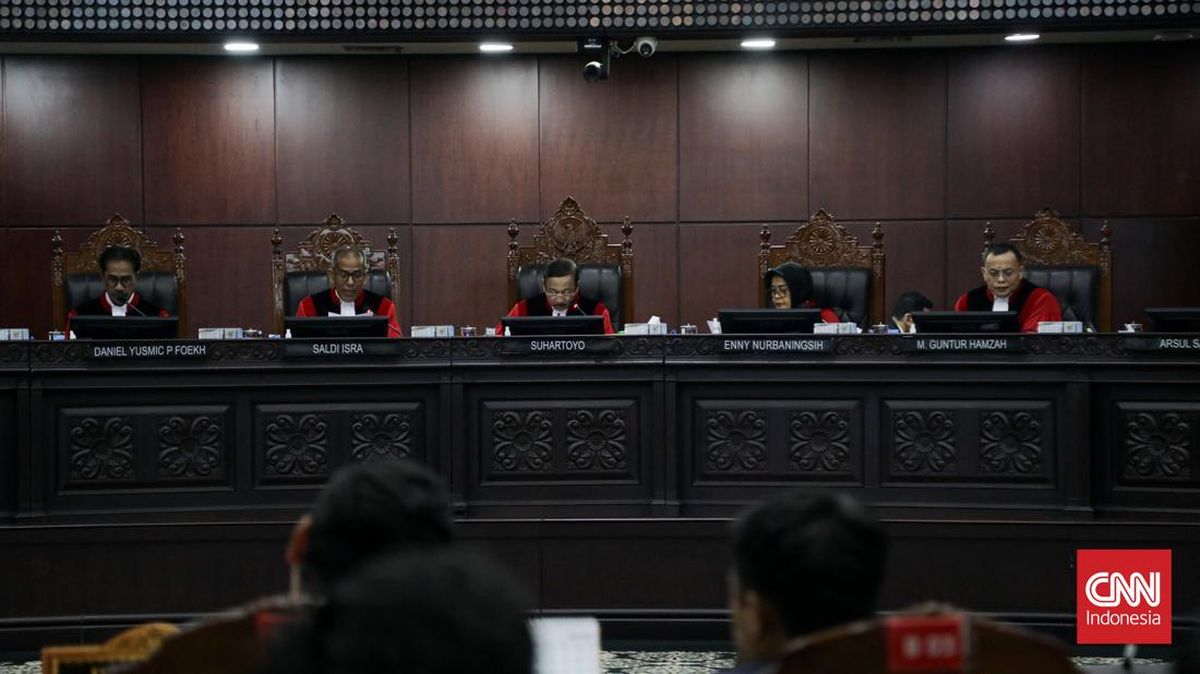 DPR dan Pemerintah Tanggapi Putusan MK Mengenai UU Peradilan Militer