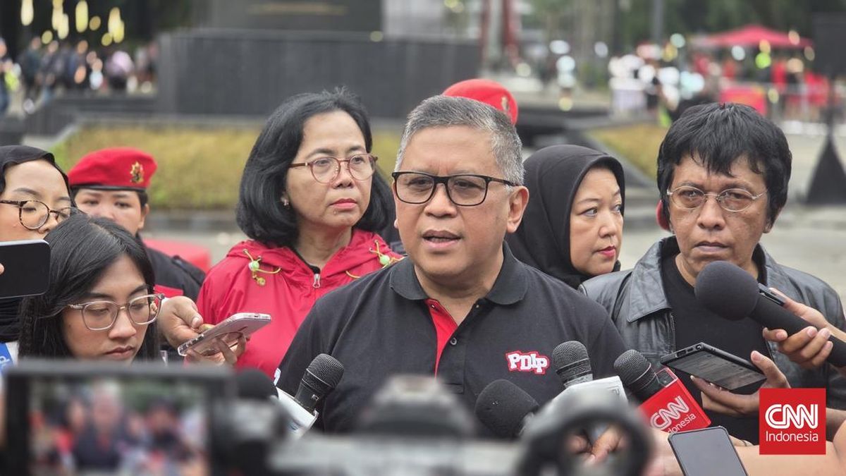 Hari Buruh, Hasto PDIP Soroti Kenaikan Harga dan Kesulitan Lapangan Kerja