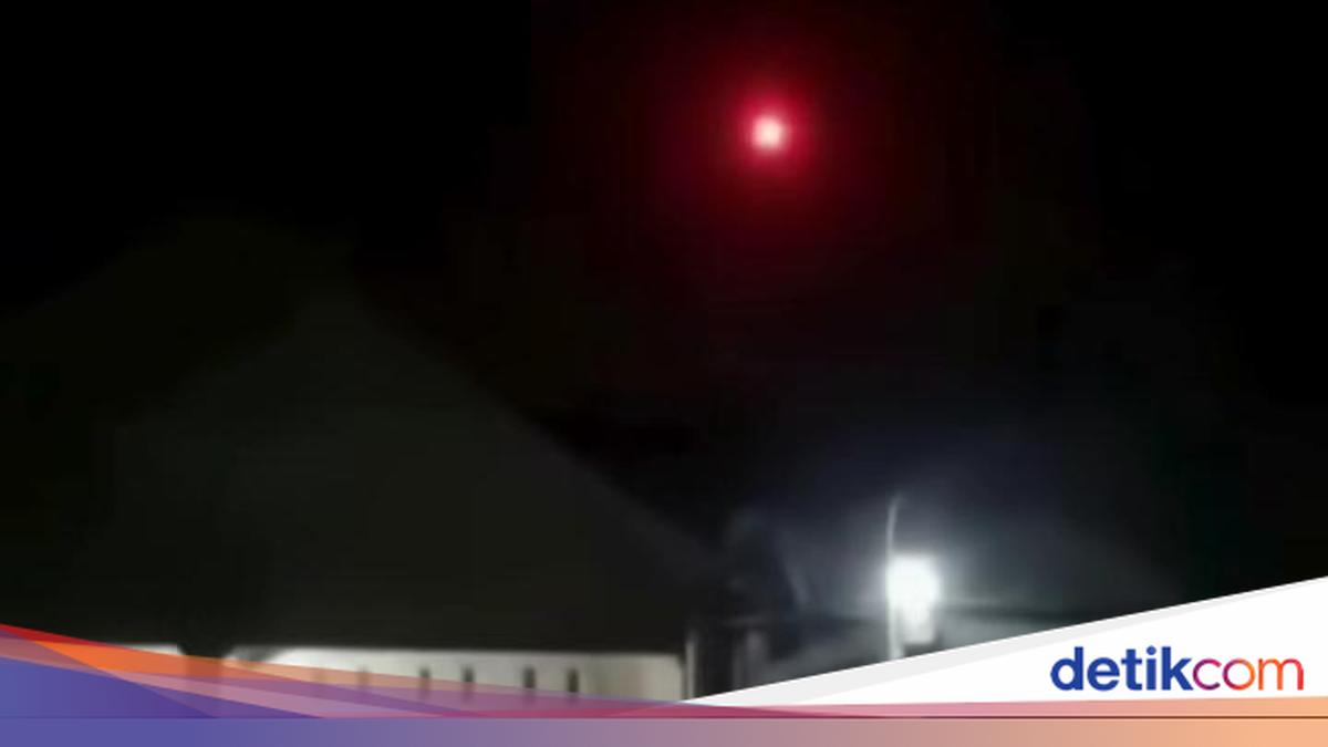 Fenomena Cahaya Merah di Langit Klaten: Penjelasan Ilmiahnya