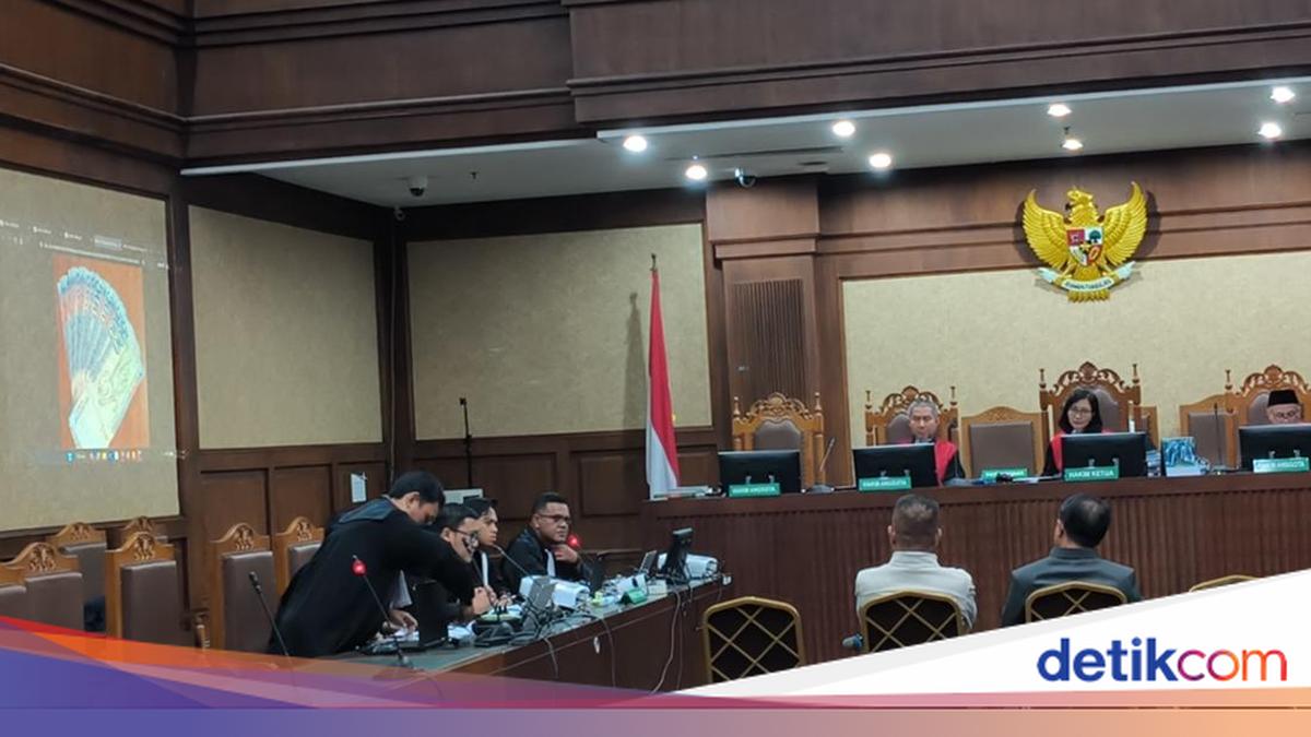 Jaksa Tanyakan Arti 'Tendangan Tanpa Bayangan' kepada Mantan Dirjen Haji Kemenag