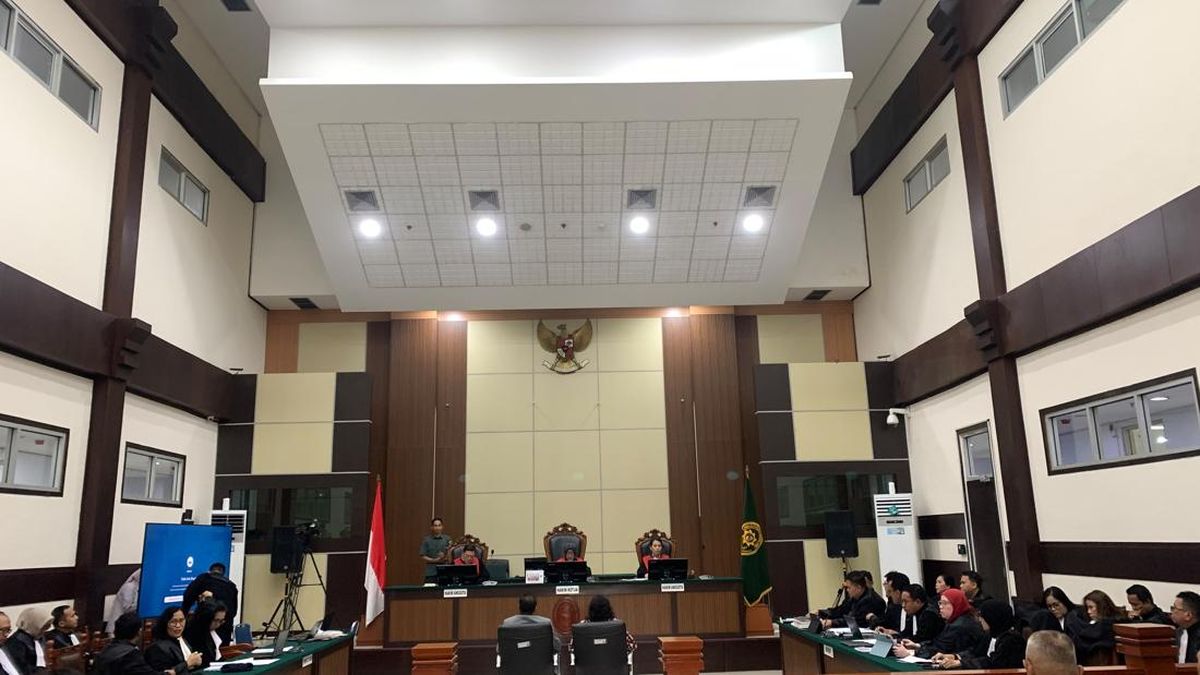 Video Bukti Sidang Roy Suryo Terkait Tuduhan Ijazah Jokowi Palsu