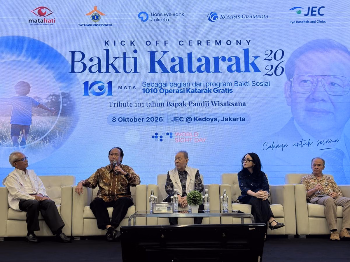 JEC Adakan Operasi Katarak Gratis untuk 101 Pasien Hingga Akhir Tahun