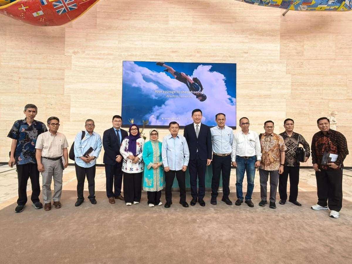 Dorongan Jusuf Kalla untuk Percepatan Penguasaan Kecerdasan Buatan di Perguruan Tinggi Indonesia