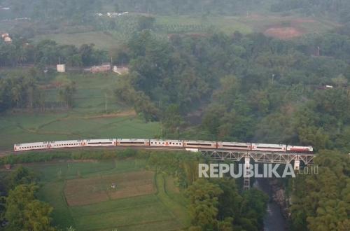 Peningkatan Penggunaan Kereta Subsidi, Layani Hampir 8 Juta Penumpang Hingga Mei 2026