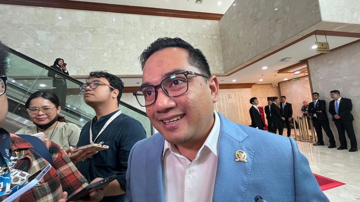 Komisi II DPR Menanggapi Pernyataan Benny K Harman Terkait Pembatasan Capres