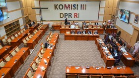 Rapat Komisi III DPR Bersama Polda Metro Terkait Kasus Andrie Yunus