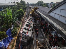 Jumlah Korban Meninggal Kecelakaan Kereta di Bekasi Meningkat Menjadi 16 Orang
