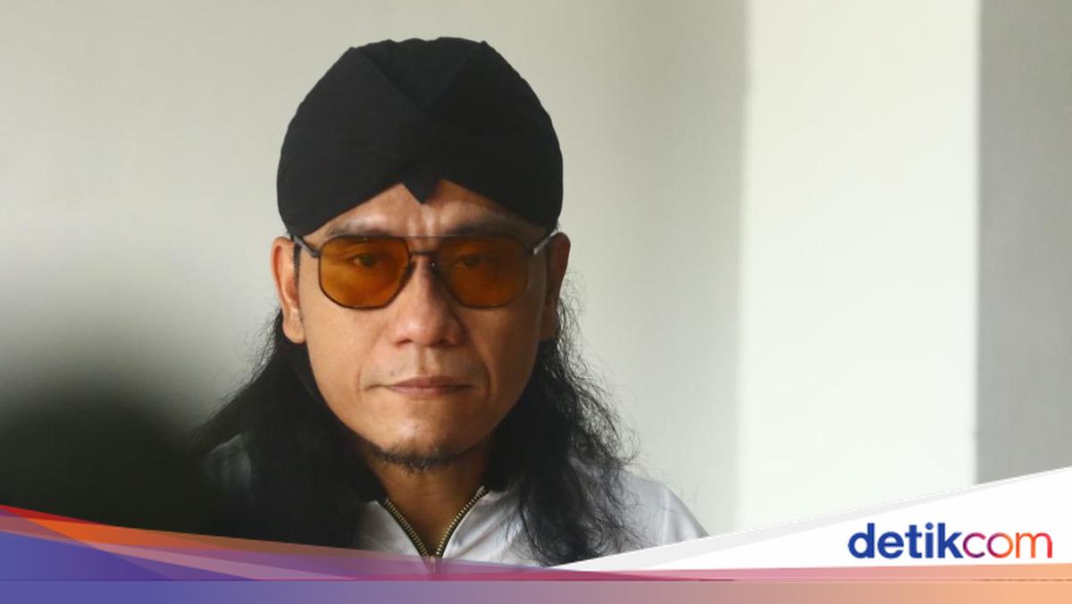 ---
KPK Selidiki Keterangan Saksi Terkait Aliran Dana ke Gus Miftah dalam Kasus Proyek Kereta Api

---