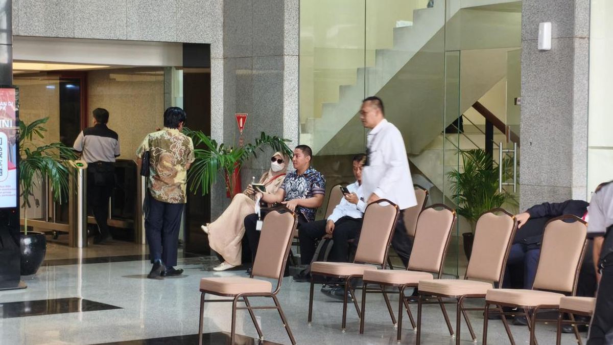 Pemeriksaan KPK Terhadap Mantan Bupati Kukar Rita Widyasari dalam Kasus TPPU