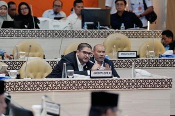 Pentingnya Koordinasi Antara Kementerian Kehutanan dan Pemerintah Daerah dalam Pengelolaan Sumber Daya Alam