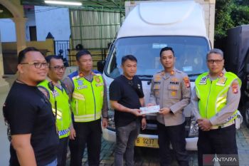 Penemuan Mobil Boks Milik Warga Pekojan di Tepi Jalan