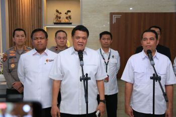 ---
Bareskrim Polri Siap Usut Dugaan Pencucian Uang

---