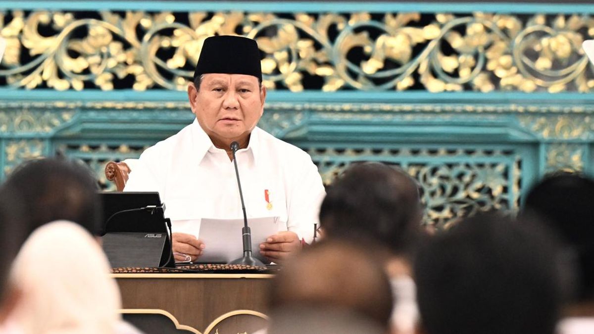 Prabowo Pimpin Rapat Kabinet di Istana Bogor Malam Ini