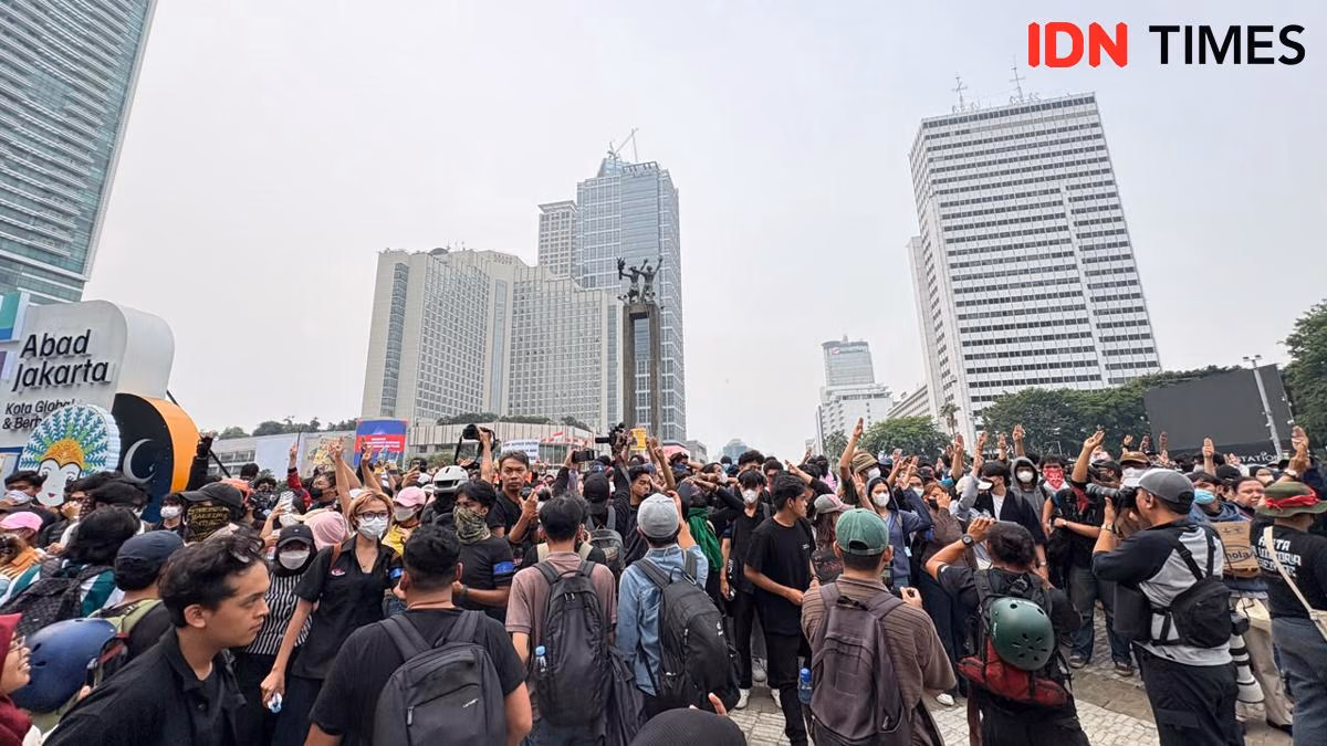 Penangkapan Demonstran di Bundaran HI, Termasuk Anak-Anak