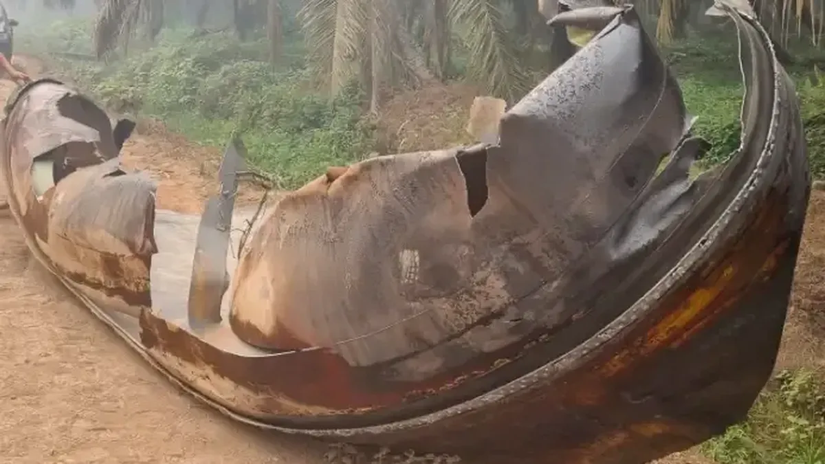 Puing Logam Diduga Roket China Jatuh di Sampit, BRIN Lakukan Analisis