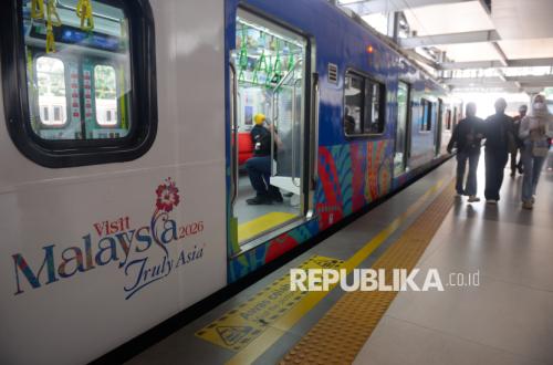 Malaysia Naikkan Upah Minimum Menjadi Rp8,76 Juta per Bulan pada 2027