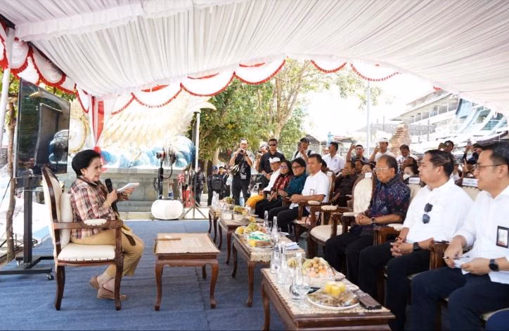 Megawati Soroti Dampak Perubahan Iklim Terhadap Abrasi Pantai Kuta
