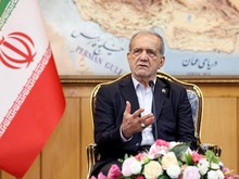 Mengapa Pria Iran Enggan Memakai Dasi? Simak Faktanya