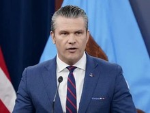 Menhan AS Memicu Mundurnya Pejabat Pertahanan