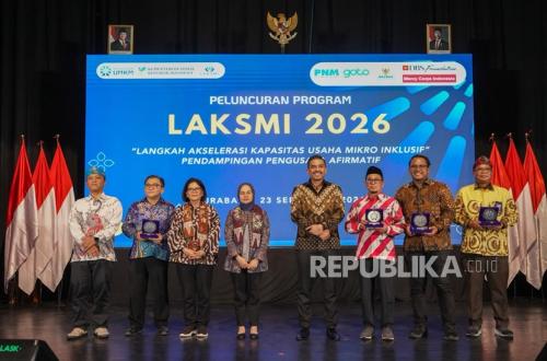 Penghargaan untuk Mercy Corps dan DBS Foundation dalam Pemberdayaan Perempuan UMKM