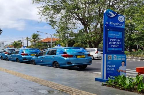 Hemat Ongkos Naik Bluebird Dengan Kartu Kredit BRI