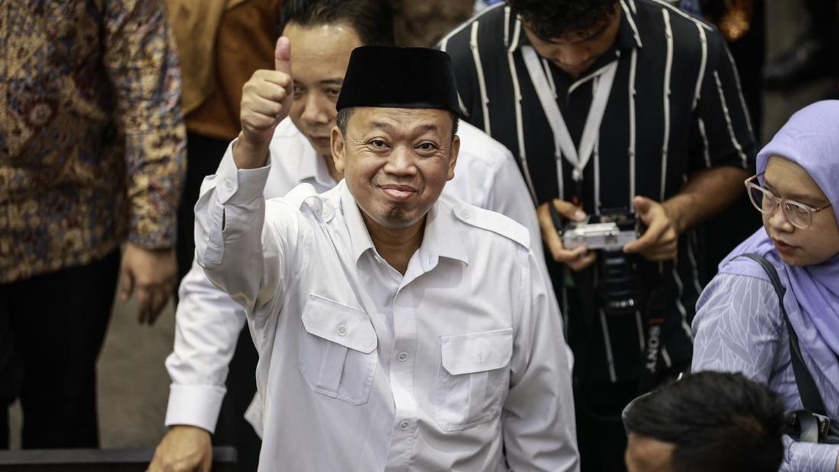 ---
Nusron Wahid Sampaikan Pandangan Prabowo Terkait RUU Reforma Agraria di DPR

---
