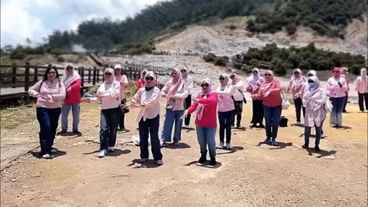 Istri Pejabat Tulungagung Lakukan Kunjungan dengan Dana APBD