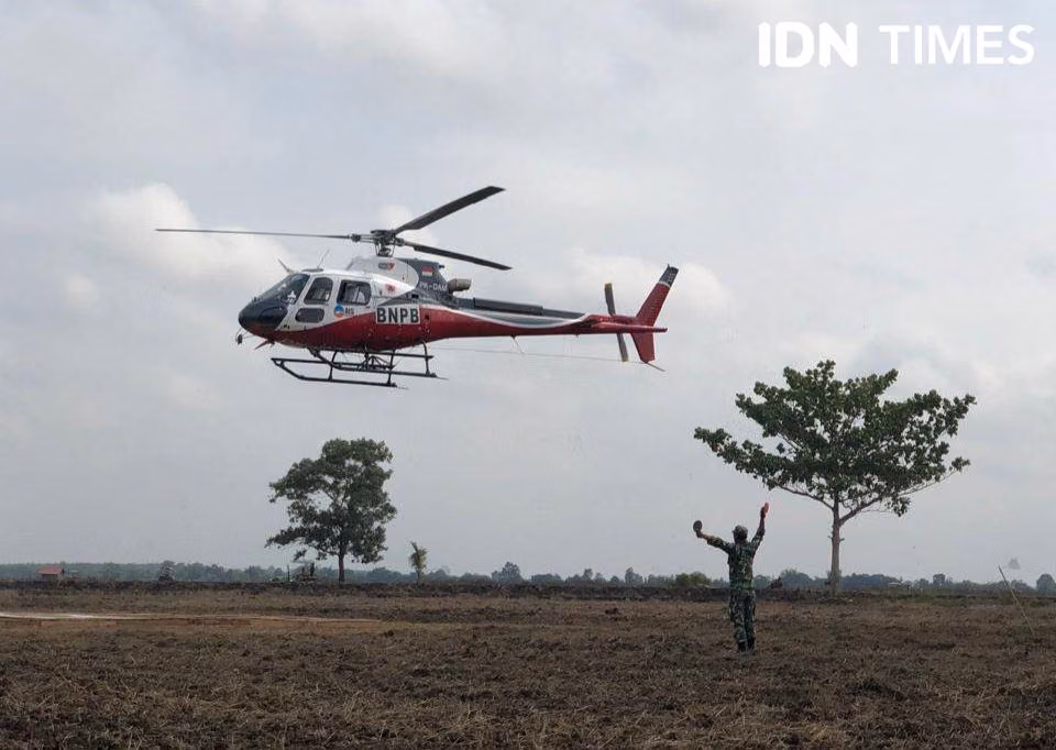 Upaya Penanganan Kebakaran Hutan dan Lahan di Kotim Ditingkatkan Melalui Operasi Udara dan Darat
