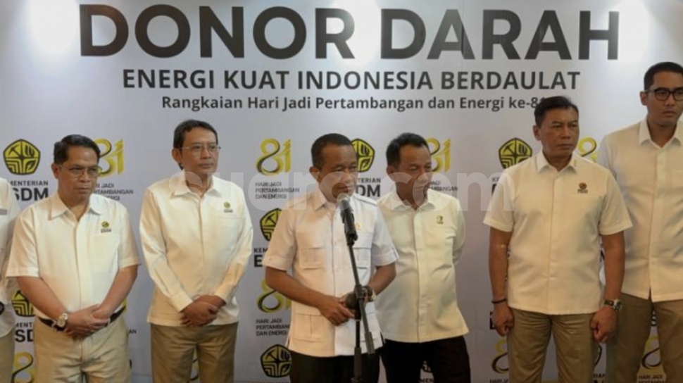 ---
Pemerintah Siapkan Langkah Berhenti Impor Bensin dengan Penerapan E10 pada 2027

---