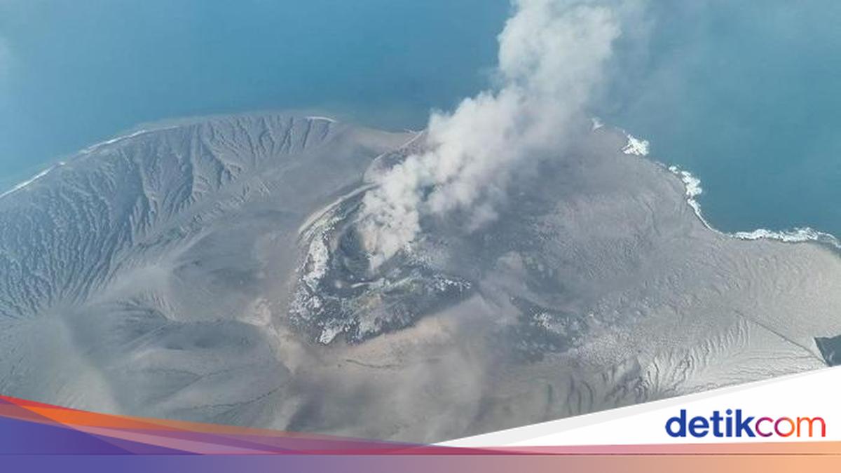 Pertumbuhan Luas Daratan Gunung Anak Krakatau Pasca Erupsi