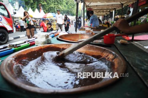 Optimalisasi Bonus Demografi untuk Pertumbuhan Ekonomi Inklusif