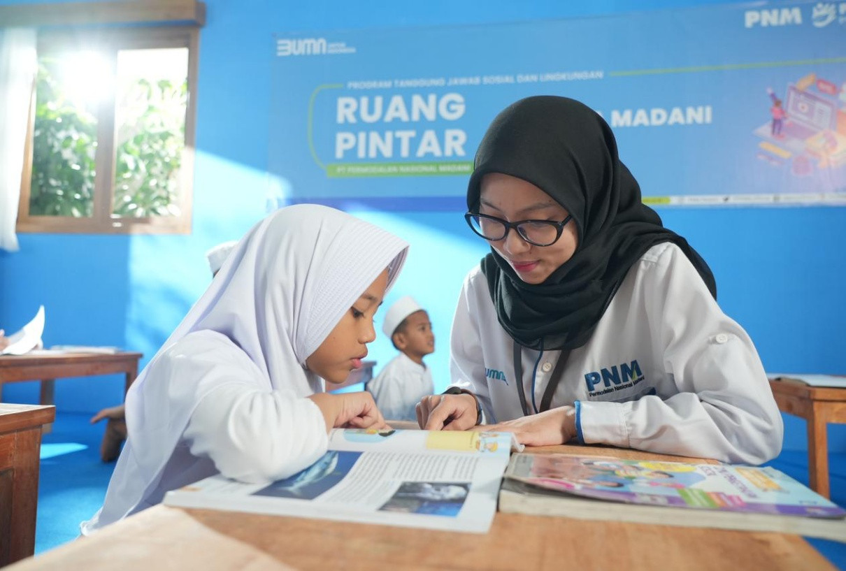 PNM Tingkatkan Akses Pendidikan Melalui Beasiswa dan Ruang Pintar di Daerah Terpencil