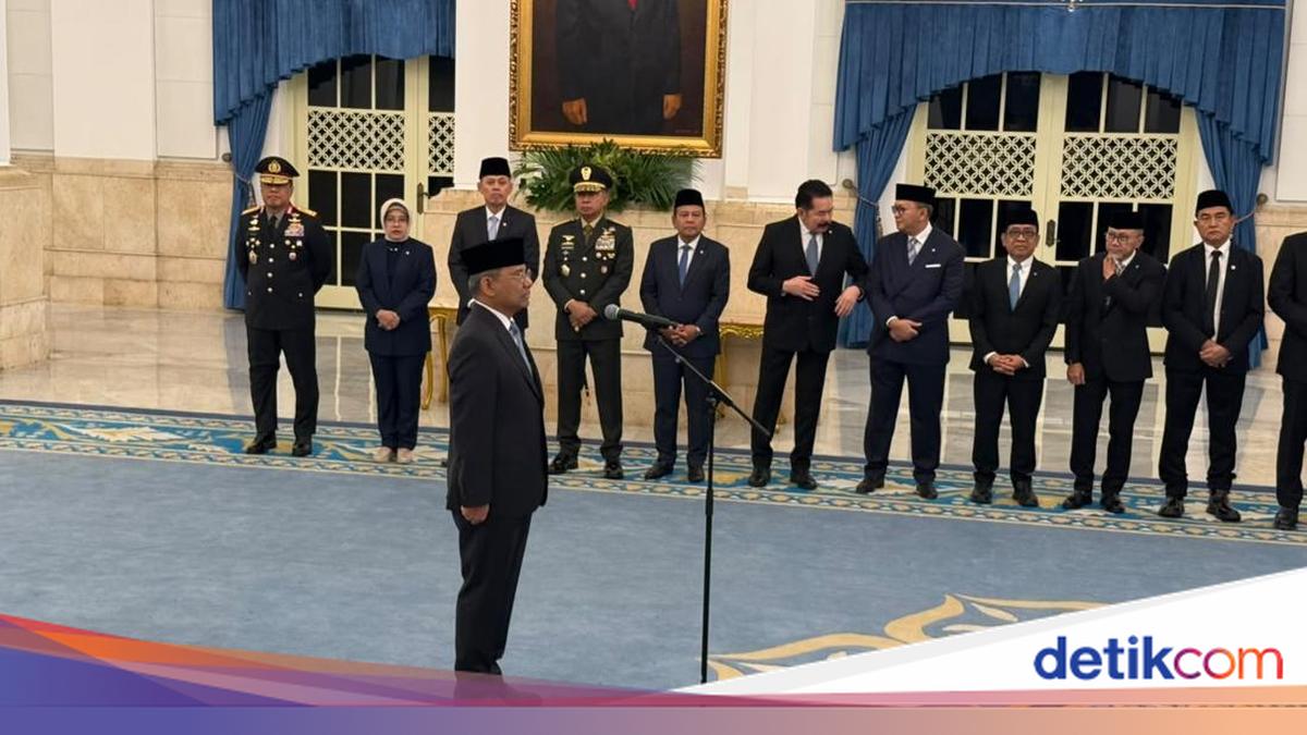 Prabowo Resmi Lantik Suahasil Nazara Sebagai Menteri Keuangan