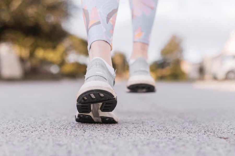---
Temukan Metode Jalan Kaki yang Tepat untuk Kebiasaan Olahraga Anda

---